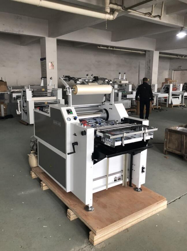 Fully Automatic Film Roll Laminating Machine Max Width 540MM