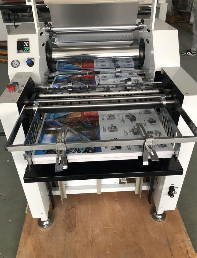 Fully Automatic Film Roll Laminating Machine Max Width 540MM
